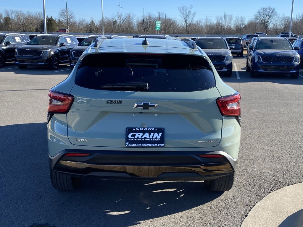 Used 2025 Chevrolet Trax ACTIV w/ Driver Confidence Package image 6