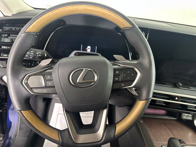Used 2025 Lexus RX 350 w/ Convenience Package AWD/4WD image 17