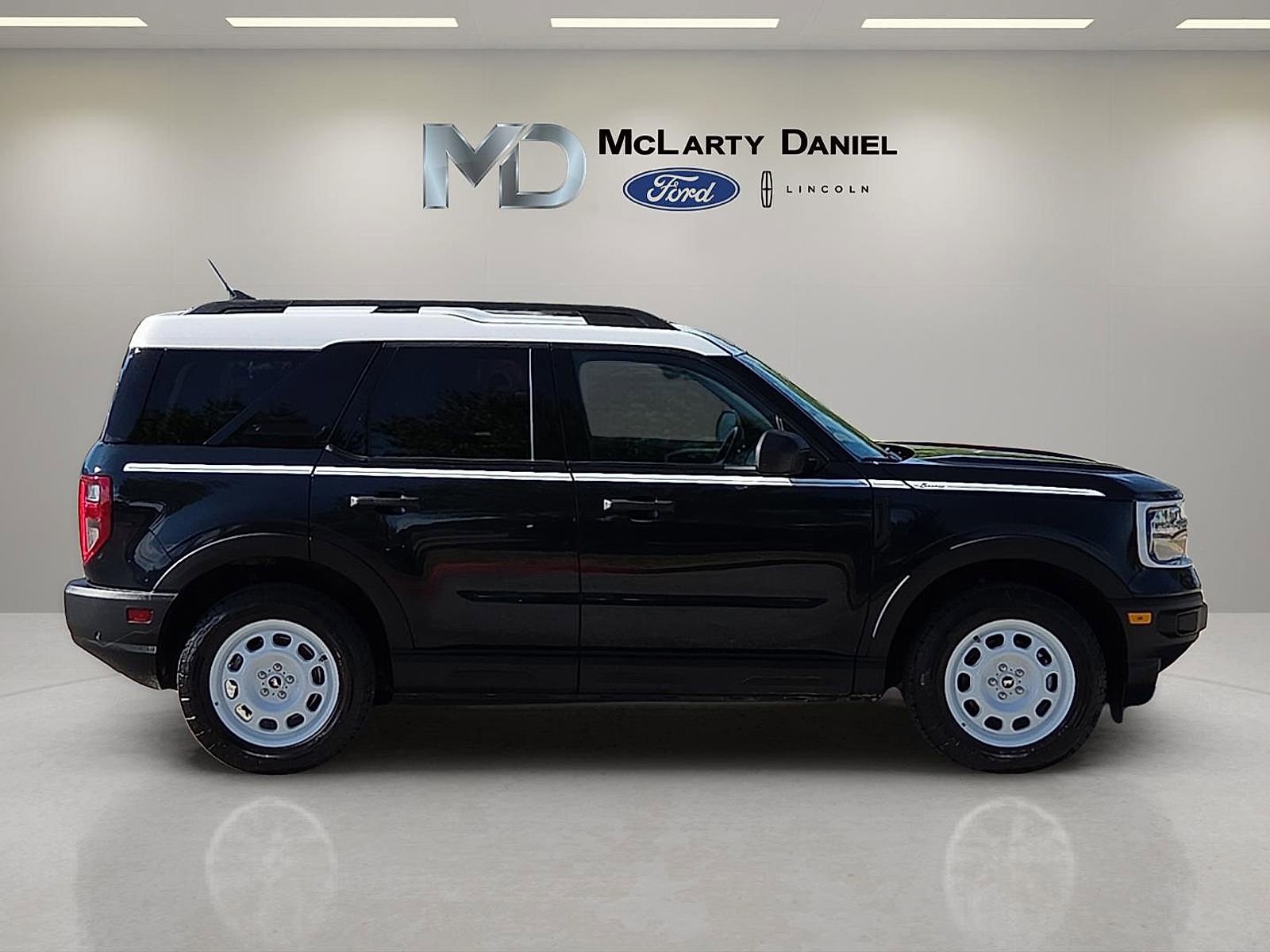 Certified 2023 Ford Bronco Sport Heritage w/ Heritage Convenience Package image 6