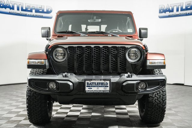 Used 2021 Jeep Gladiator Willys image 2
