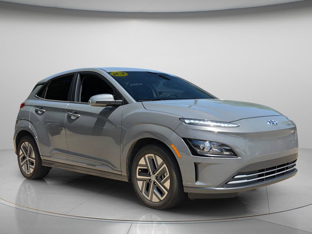 Used 2023 Hyundai Kona SEL FWD image 9