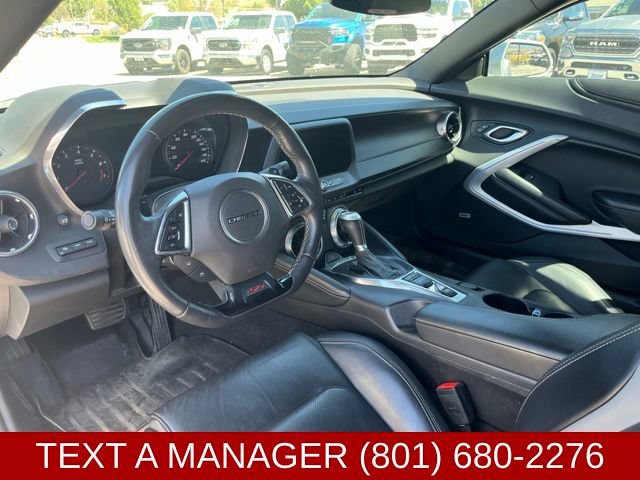Used 2016 Chevrolet Camaro SS RWD image 12