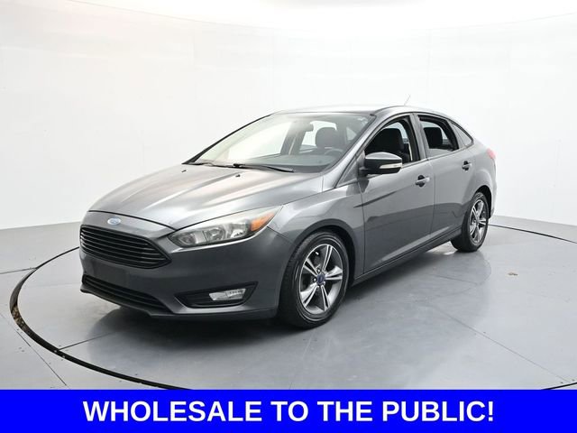 Used 2017 Ford Focus SE image 3