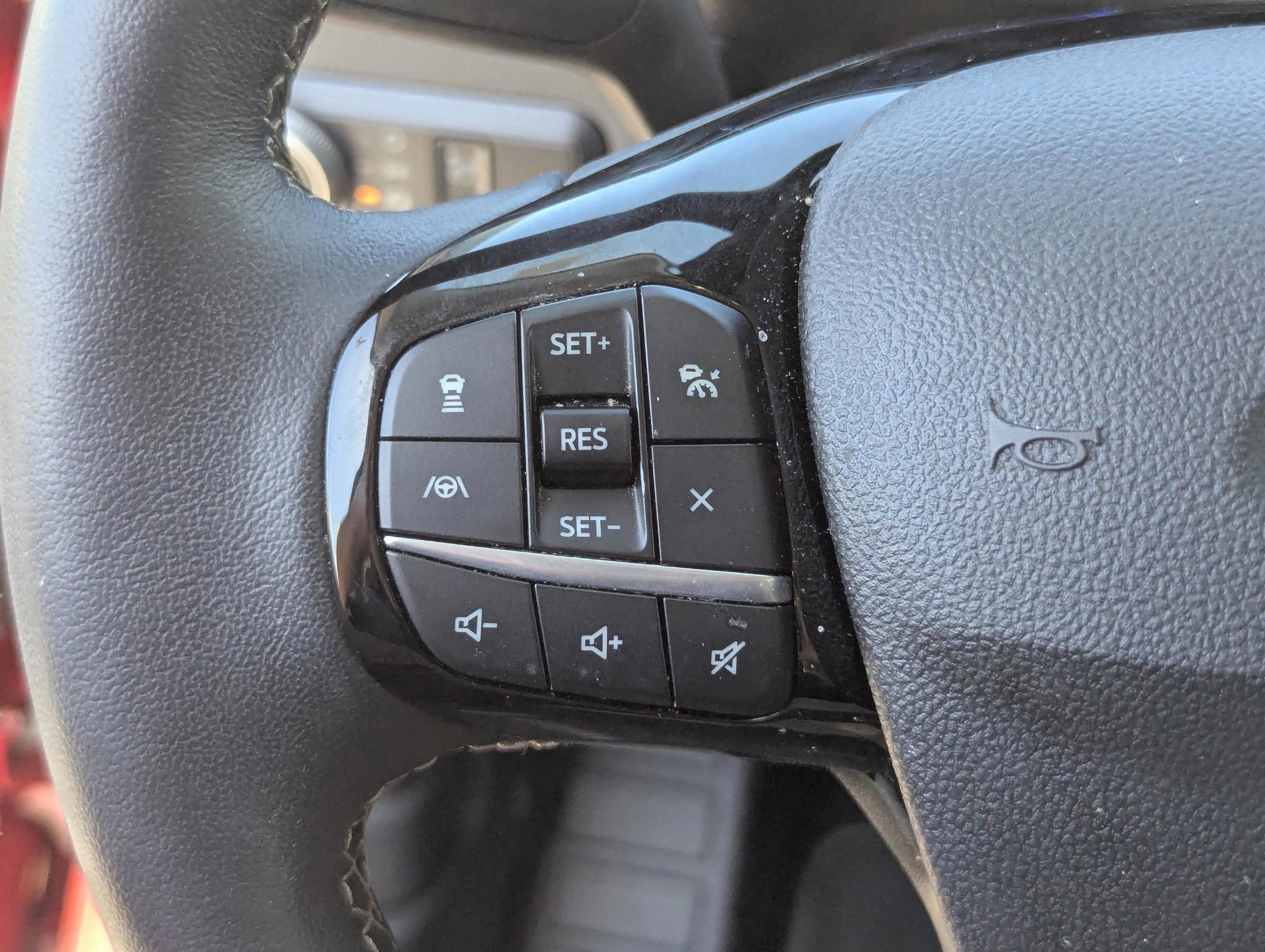 Used 2022 Ford Escape Titanium w/ Titanium Premium Package FWD image 21