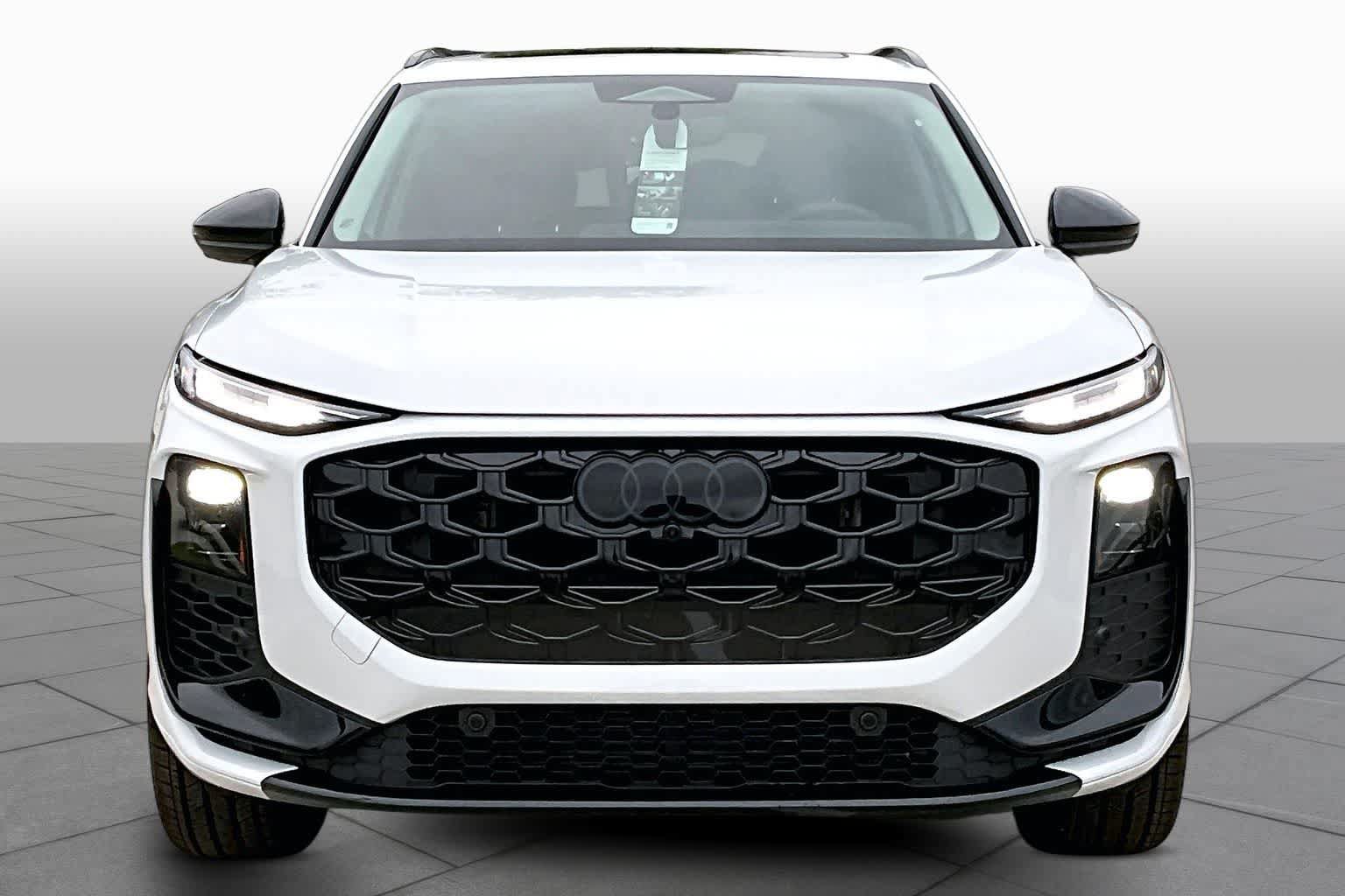 New 2026 Audi Q3 quattro 2.0T AWD/4WD image 3