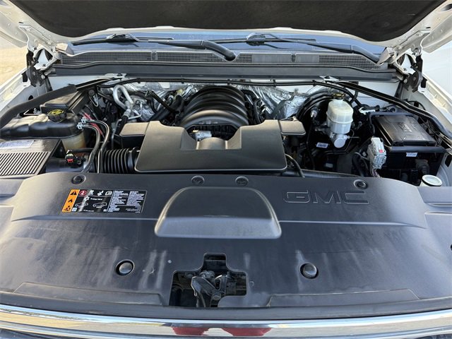 Used 2017 GMC Yukon SLT w/ HD Trailering Package image 27