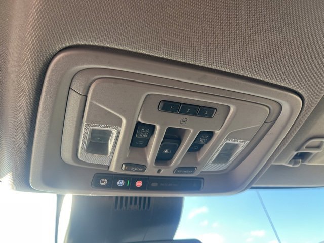 Used 2024 GMC Sierra 1500 SLT w/ SLT Premium Plus Package image 34