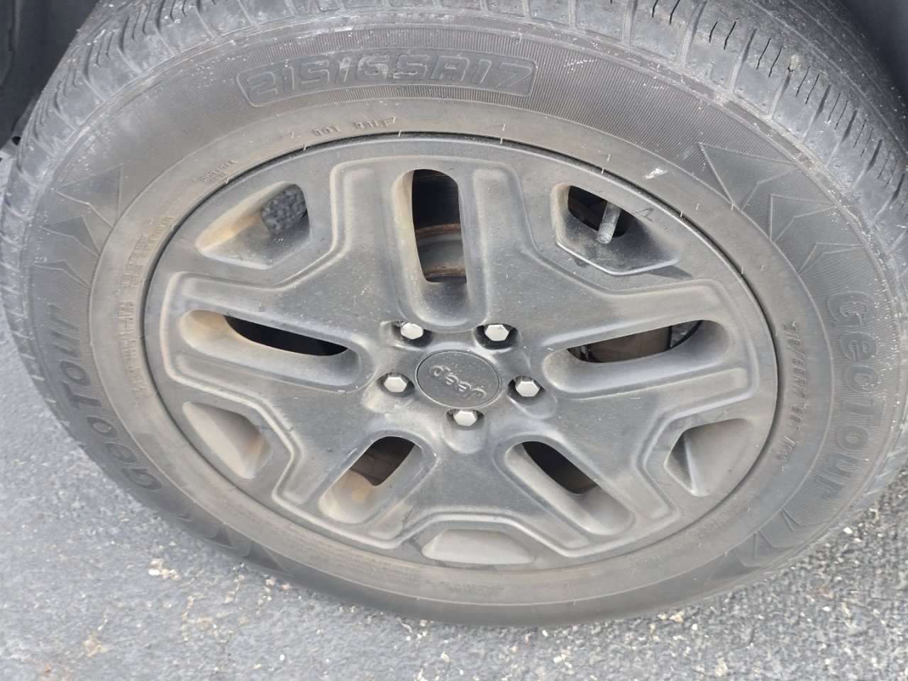 Used 2018 Jeep Renegade Trailhawk w/ Cold Weather Group II image 14