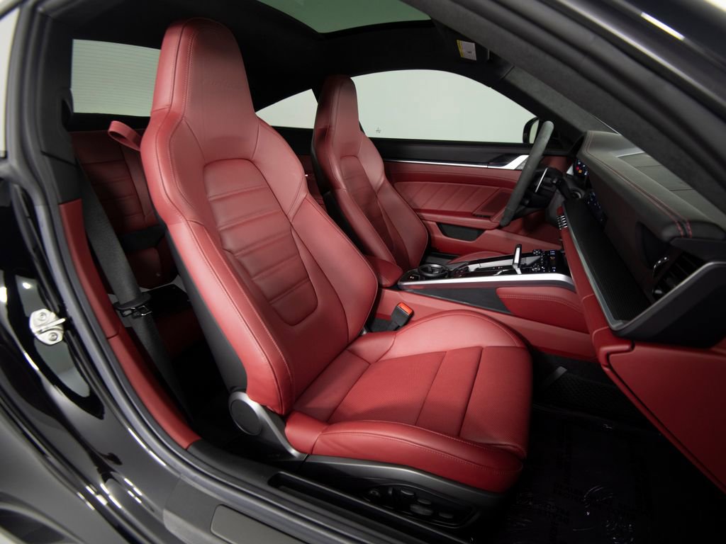 Certified 2024 Porsche 911 Turbo AWD/4WD image 36
