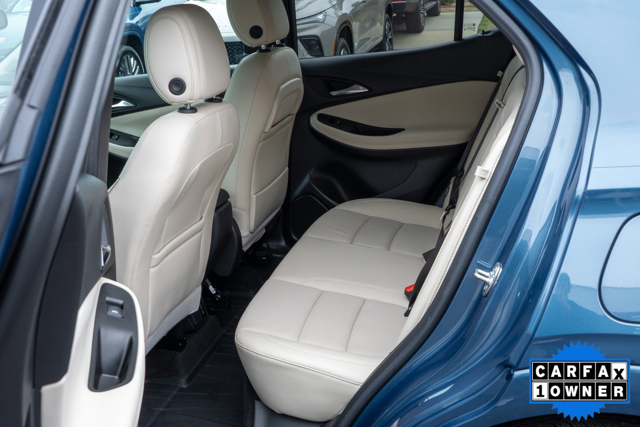 Certified 2024 Buick Encore GX Avenir image 19