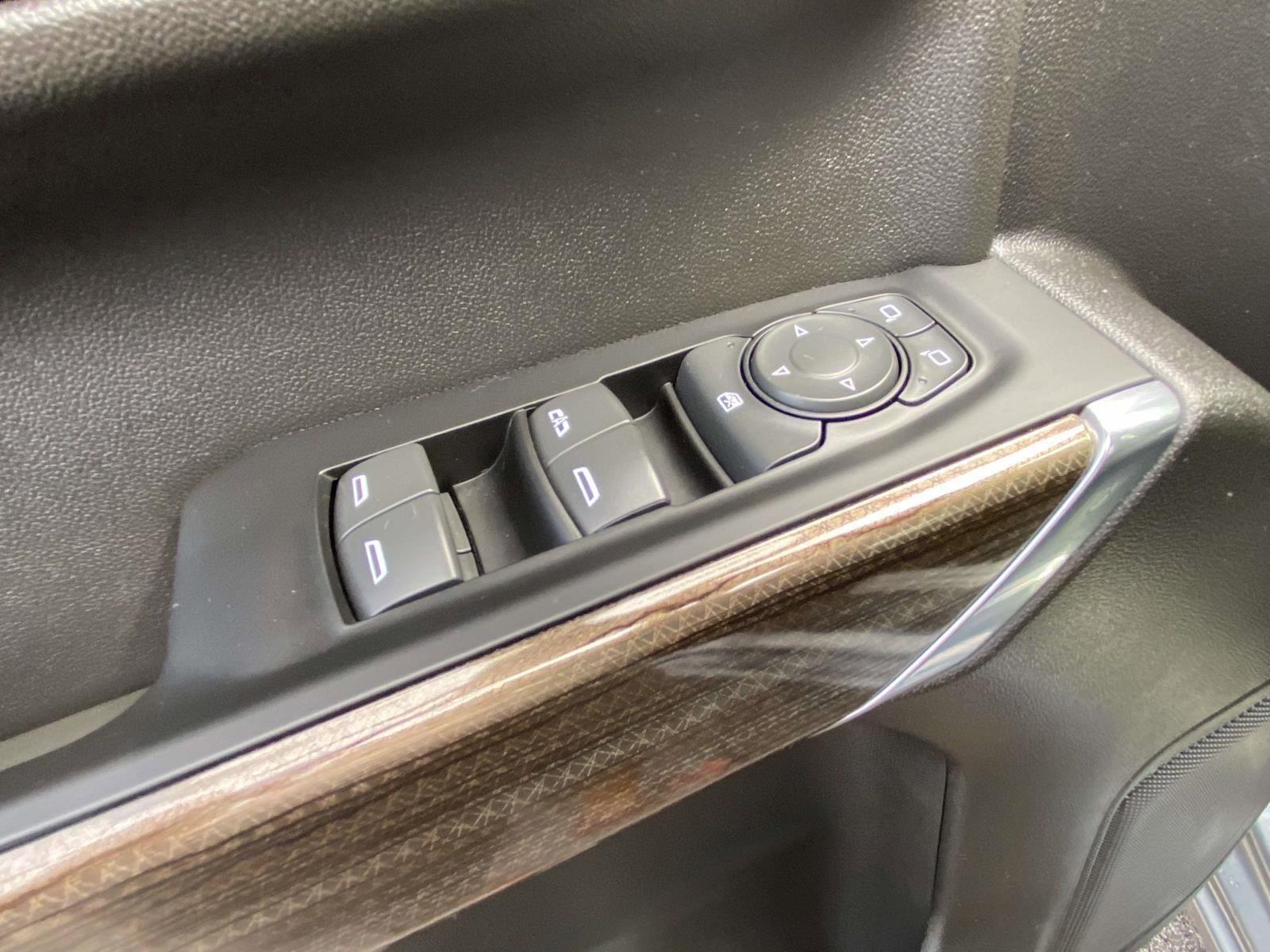 Used 2021 Chevrolet Silverado 1500 RST w/ Bed Protection Package image 7