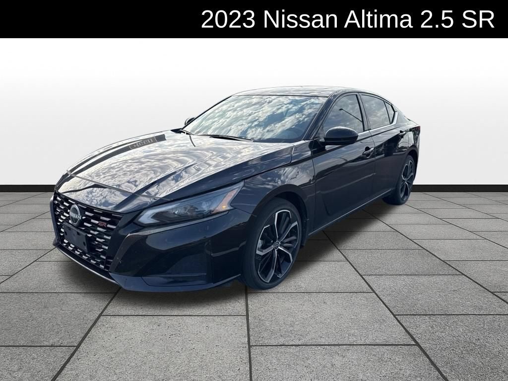 Used 2023 Nissan Altima 2.5 SR w/ SR Premium Package