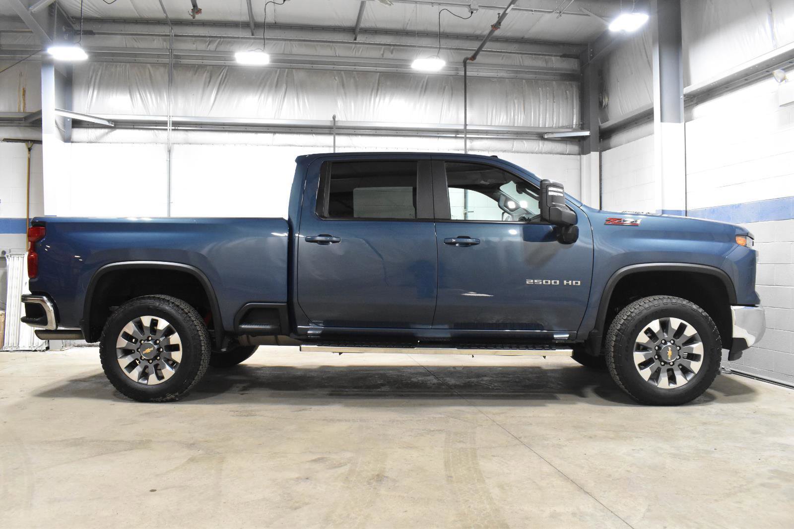 Used 2025 Chevrolet Silverado 2500 LT w/ All Star Edition AWD/4WD image 30