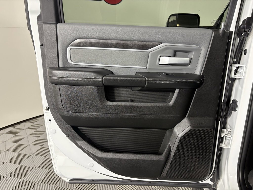 Used 2022 RAM 2500 Big Horn w/ Level A Equipment Group image 39