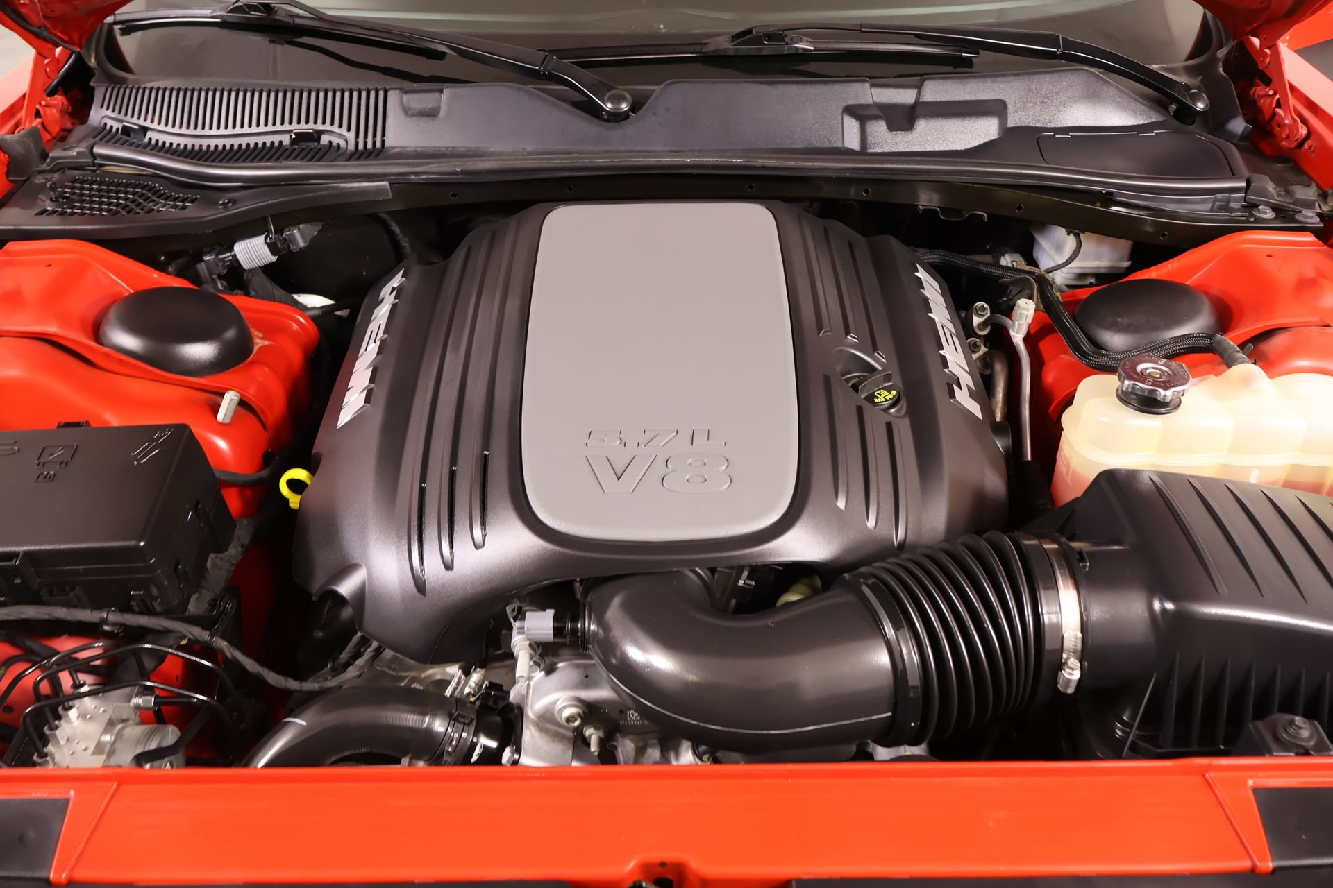Used 2022 Dodge Challenger R/T w/ Plus Package RWD image 18