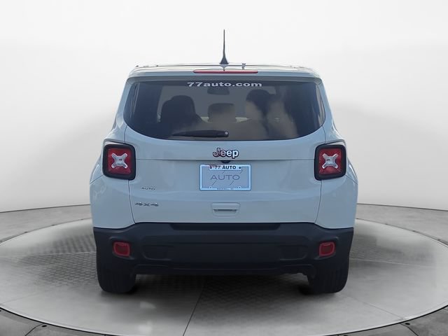 Used 2023 Jeep Renegade Latitude AWD/4WD image 4