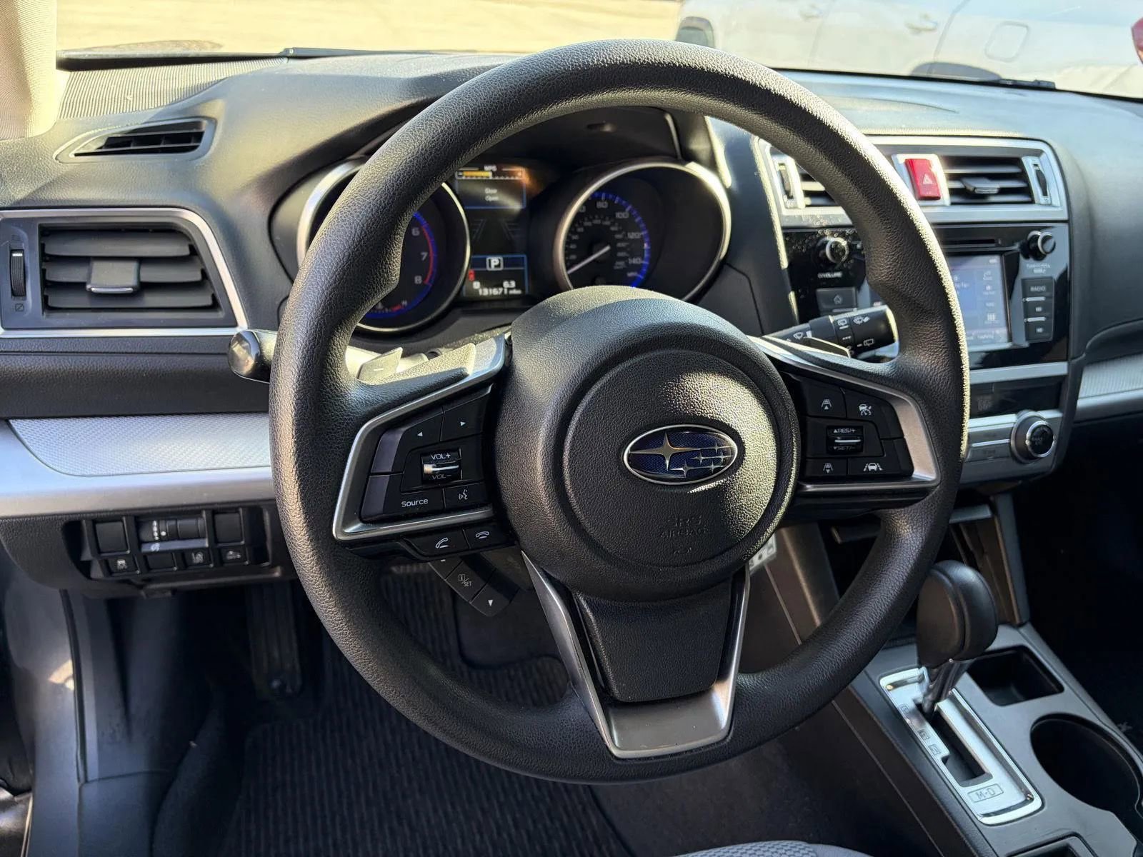 Used 2019 Subaru Outback 2.5i AWD/4WD image 12