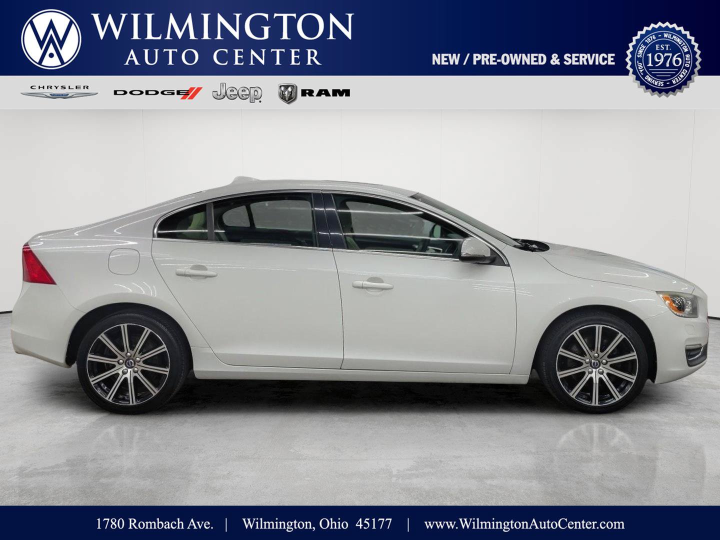 Used 2017 Volvo S60 T5 Inscription Platinum w/ Climate Package AWD/4WD image 1