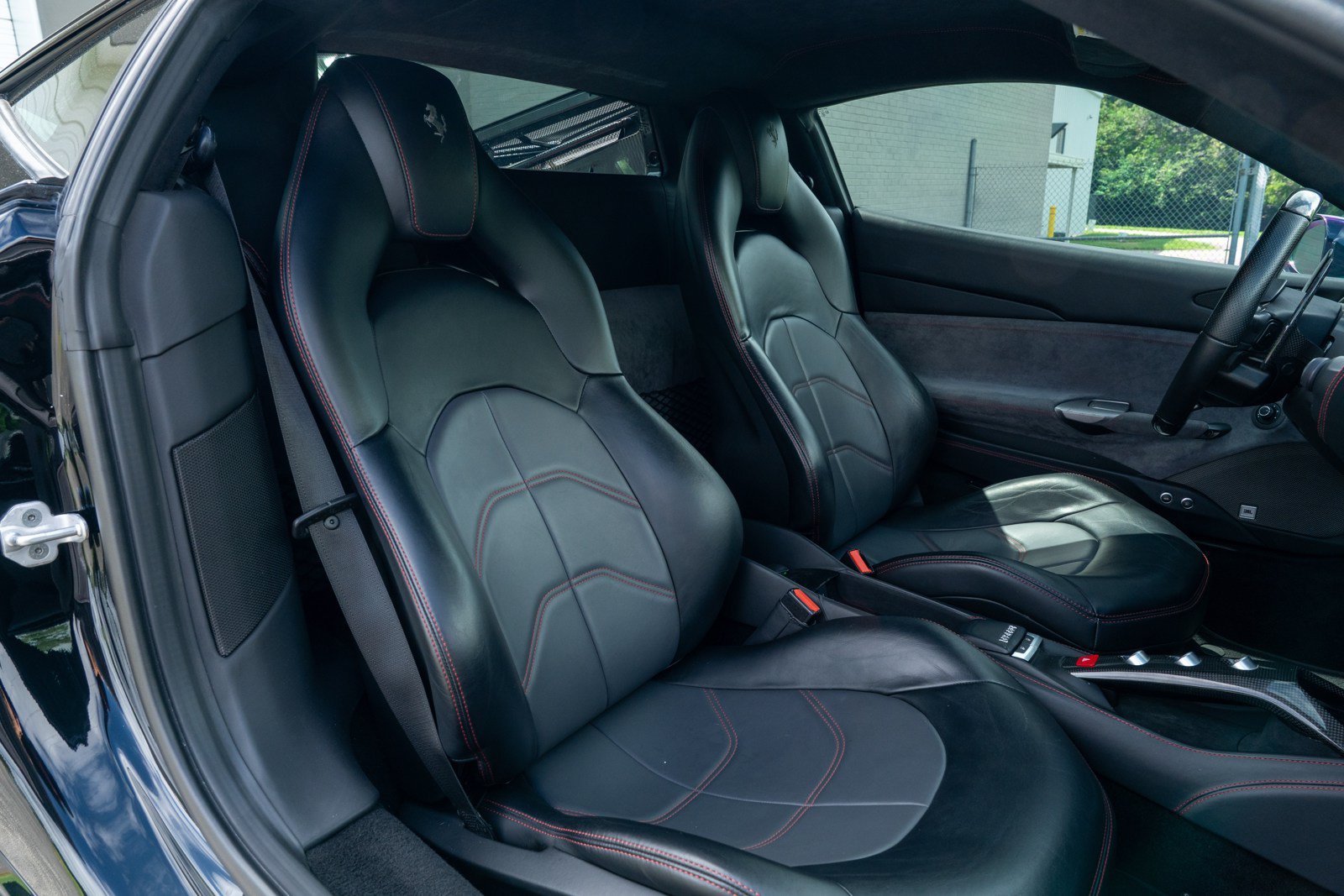 Used 2018 Ferrari 488 GTB RWD image 51