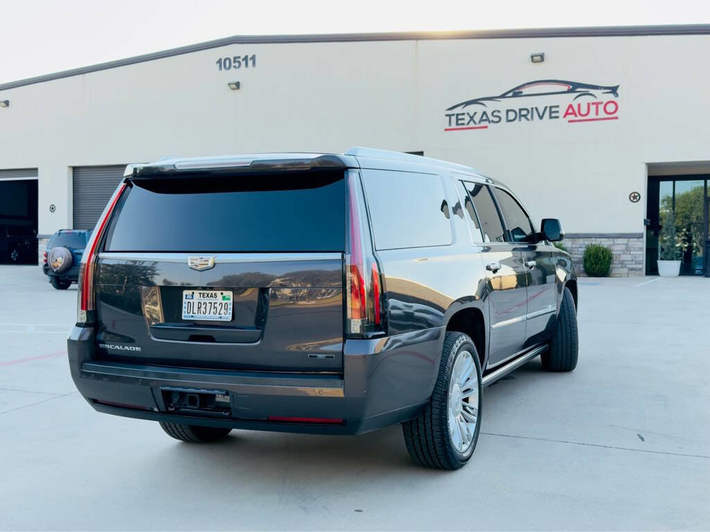 Used 2016 Cadillac Escalade ESV Platinum AWD/4WD image 7