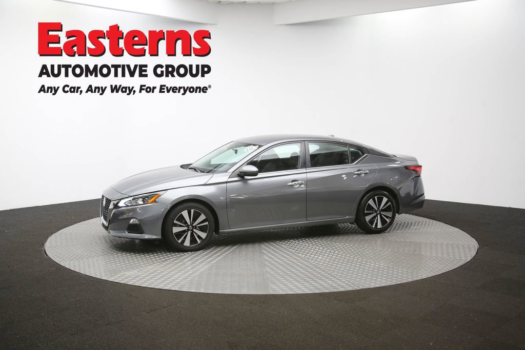 Used 2022 Nissan Altima 2.5 SV image 56