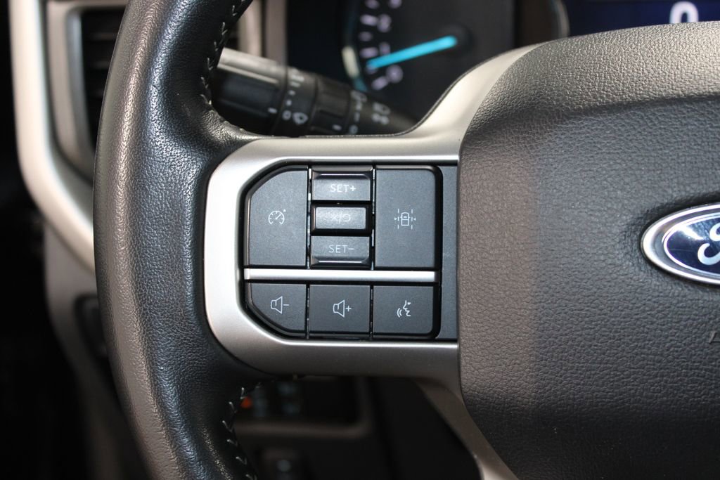 Used 2024 Ford Expedition Max XLT image 41