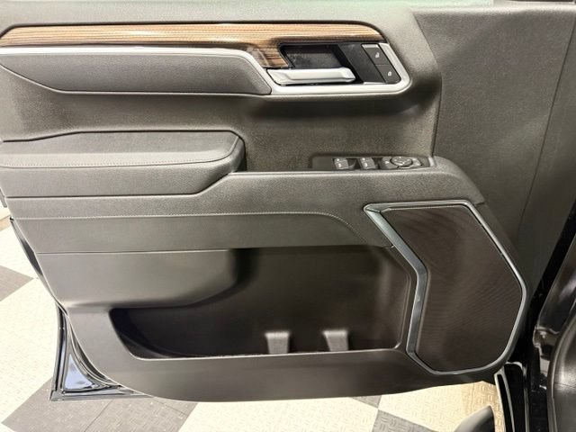 New 2026 Chevrolet Silverado 1500 RST w/ RST Select Package AWD/4WD image 17