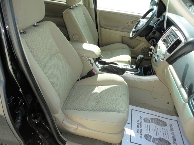 Used 2006 MAZDA Tribute s image 17