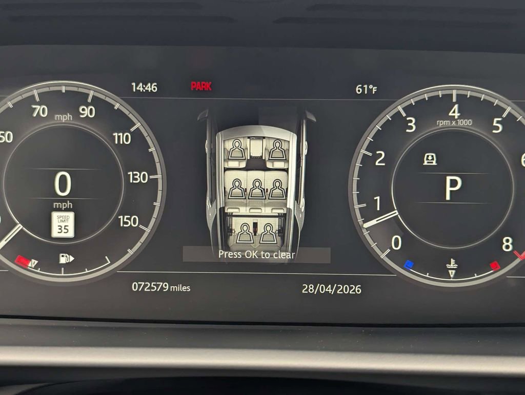 Used 2018 Land Rover Discovery HSE AWD/4WD image 25