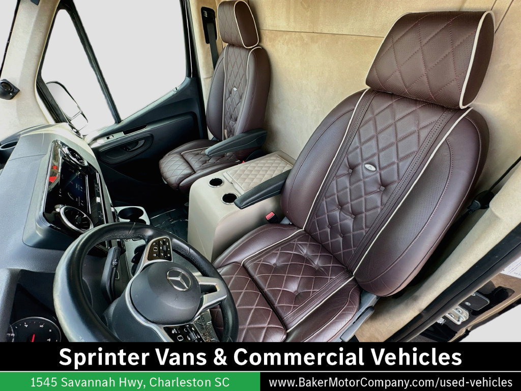 Used 2021 Mercedes-Benz Sprinter 2500 image 13