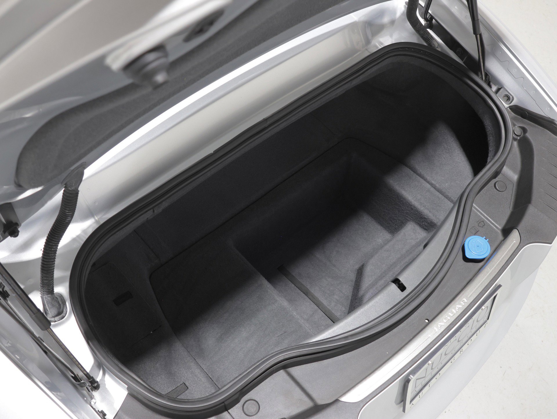 Used 2014 Jaguar F-TYPE S image 91