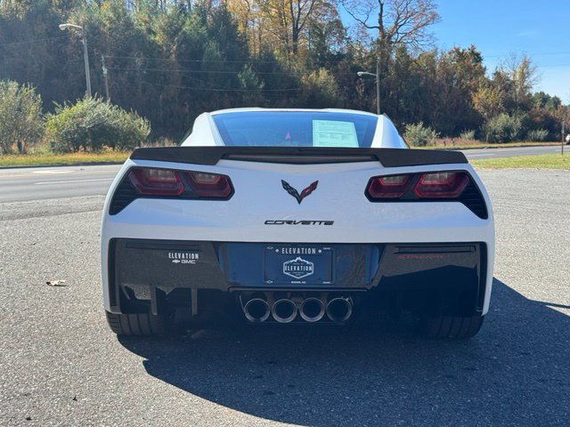 Used 2015 Chevrolet Corvette Stingray Coupe RWD image 6