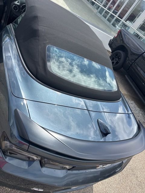 Used 2021 Chevrolet Camaro LT w/ RS Package image 10