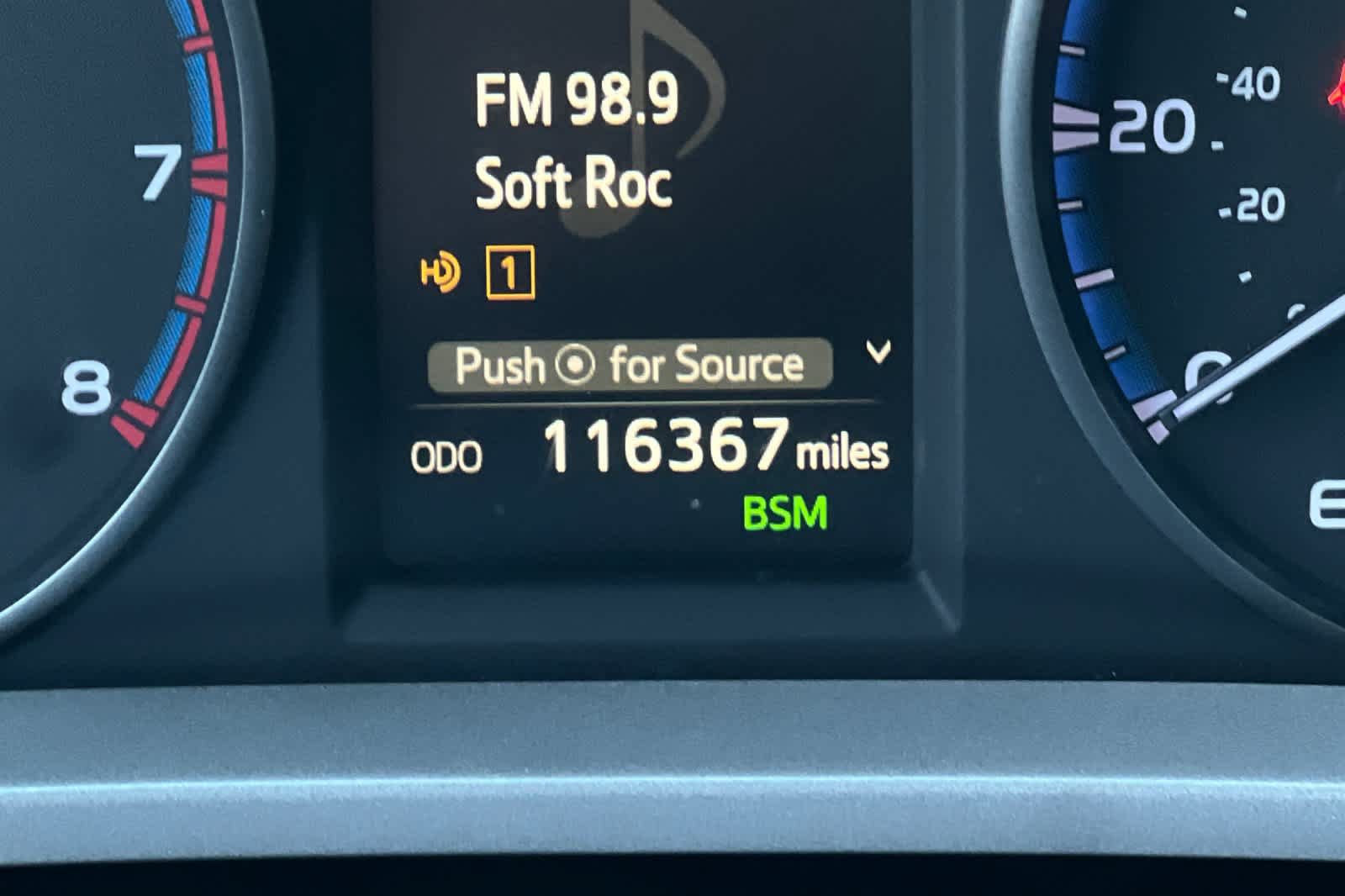 Used 2018 Toyota RAV4 XLE FWD image 24
