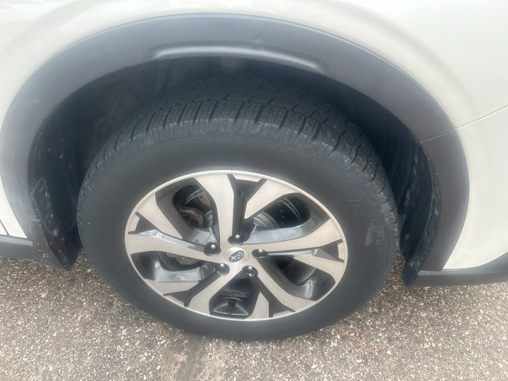 Used 2020 Subaru Outback Limited w/ Popular Package #2 AWD/4WD image 6