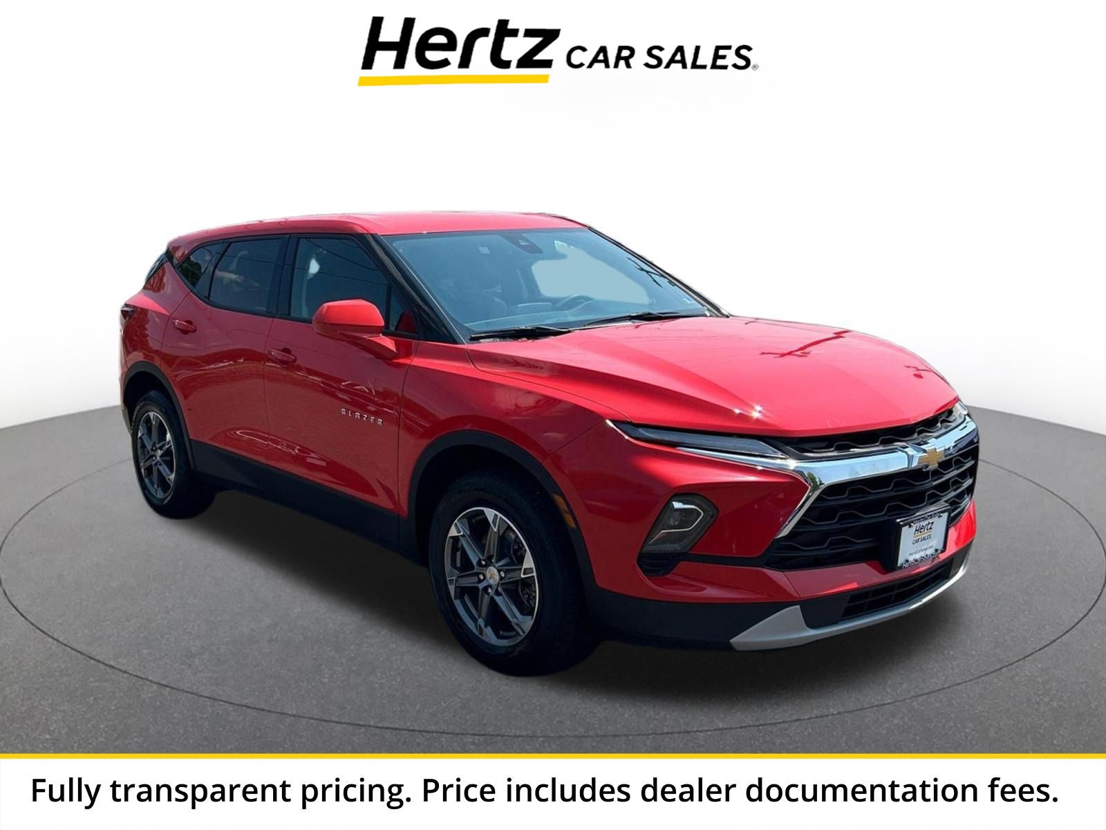 Used 2025 Chevrolet Blazer LT FWD image 1