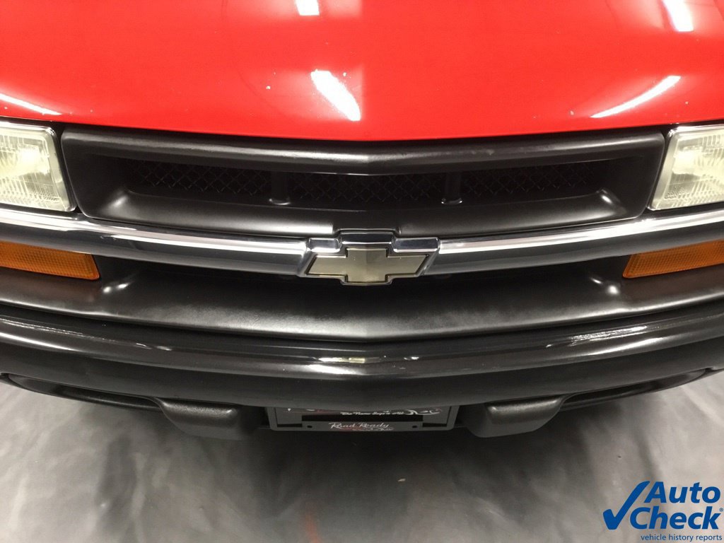 Used 2003 Chevrolet S10 Pickup 2WD Regular Cab image 15