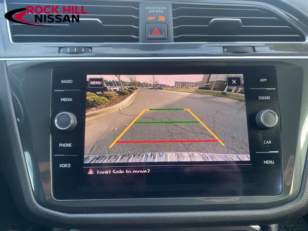 Used 2019 Volkswagen Tiguan SE w/ Panoramic Sunroof Package image 23