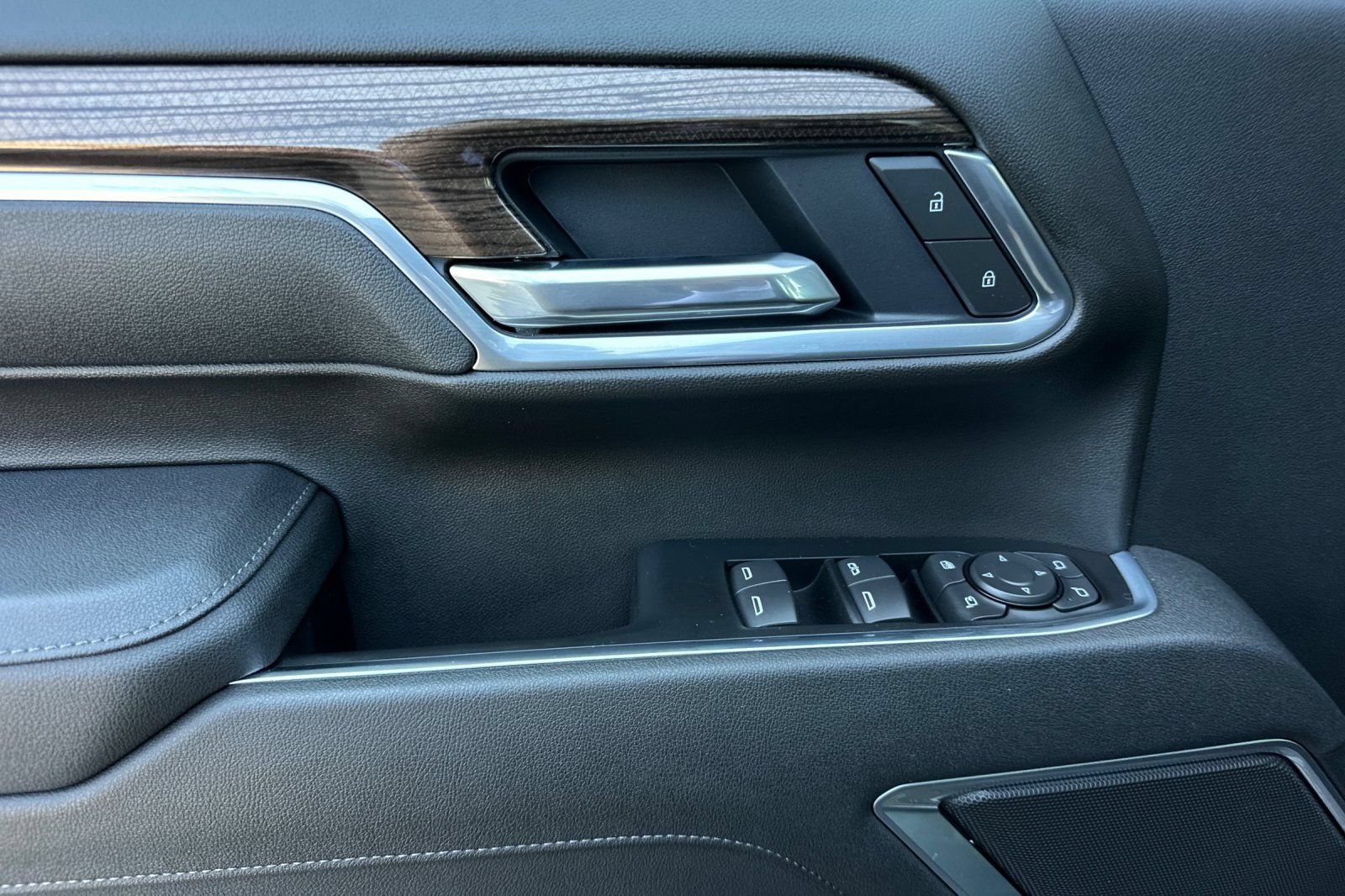 New 2026 Chevrolet Silverado 2500 LT AWD/4WD image 11