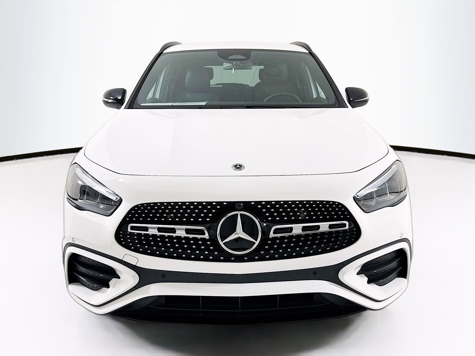 Used 2025 Mercedes-Benz GLA 250 image 2