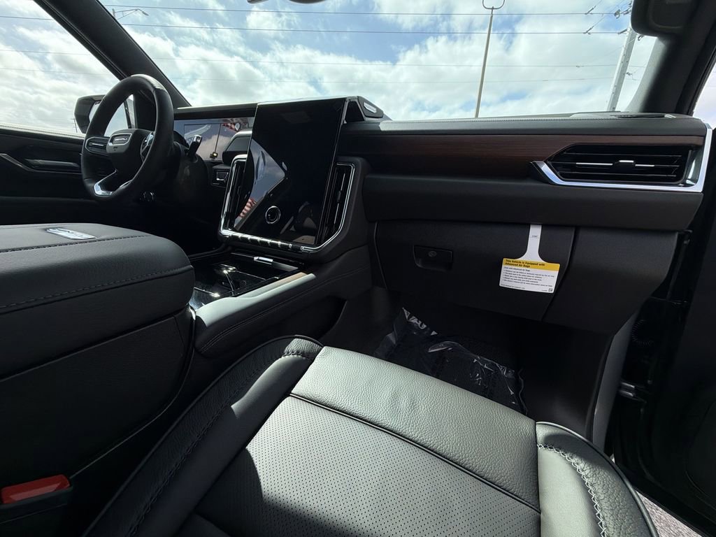 New 2026 GMC Yukon XL Denali AWD/4WD image 35