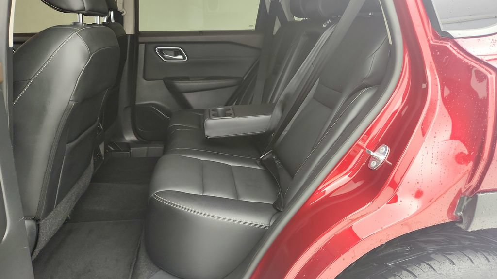 Used 2021 Nissan Rogue SL FWD image 26