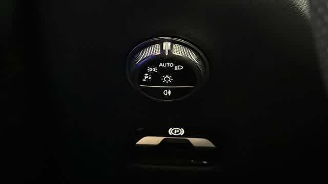 Certified 2026 Mercedes-Benz GLC 300 4MATIC image 16