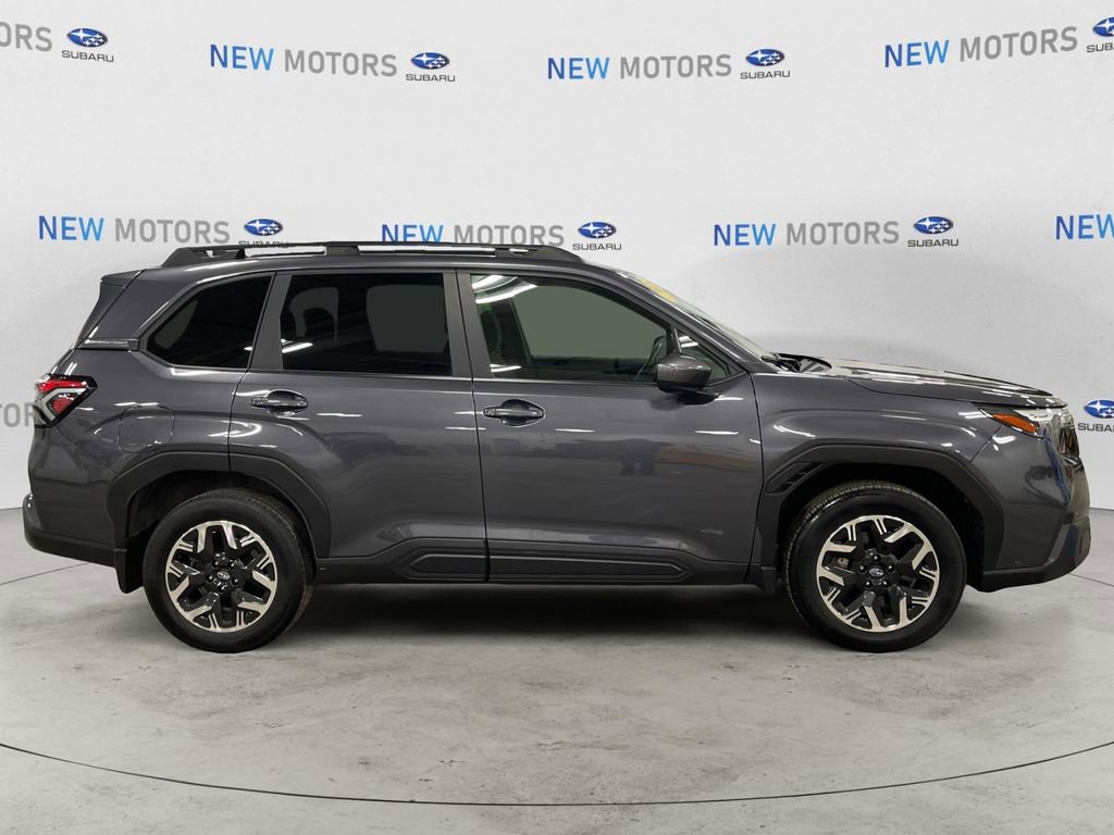 Certified 2025 Subaru Forester Premium AWD/4WD image 6