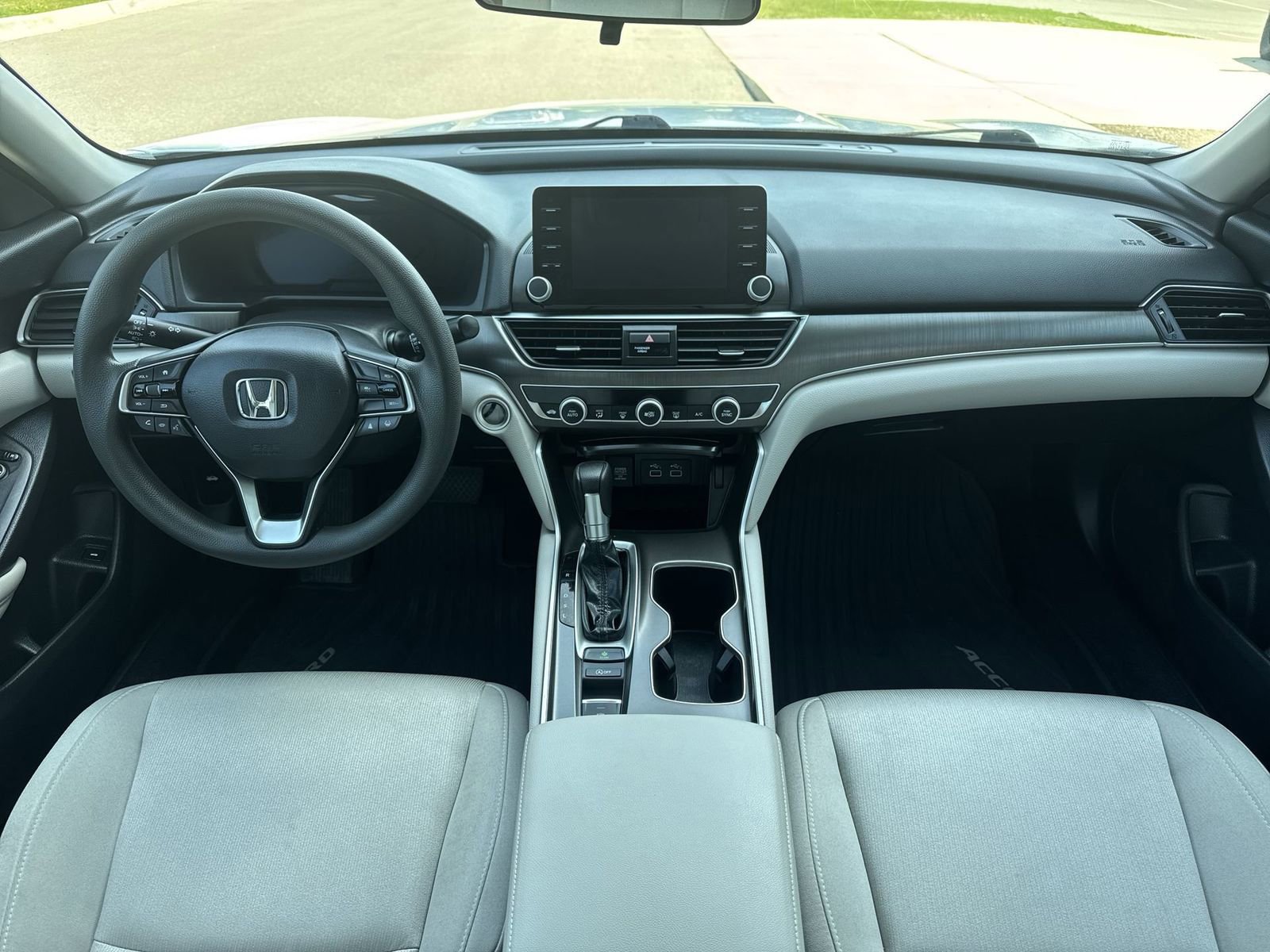 Used 2022 Honda Accord LX image 12