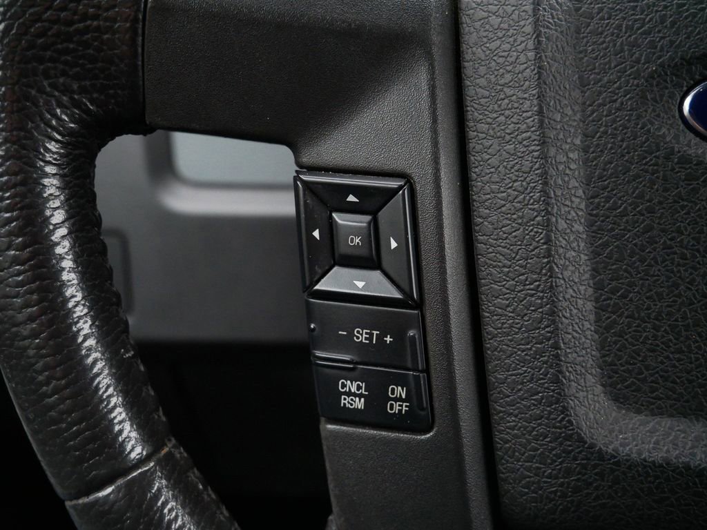 Used 2013 Ford F150 XLT w/ Luxury Equipment Group image 18