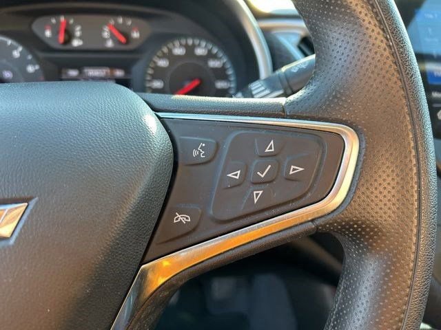Used 2024 Chevrolet Malibu LT FWD image 17