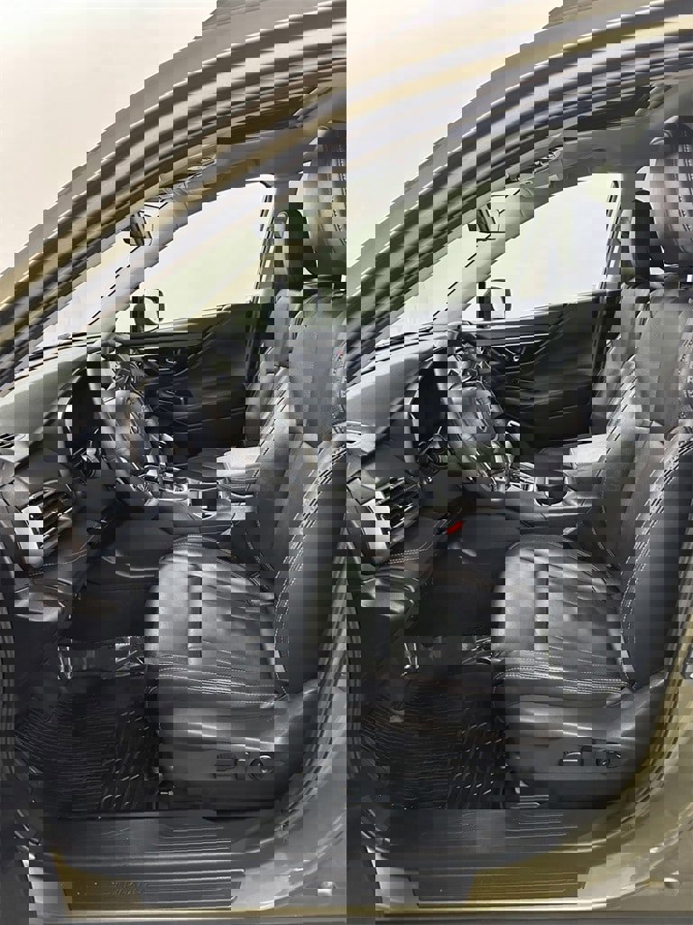 Used 2023 Subaru Outback Limited image 11