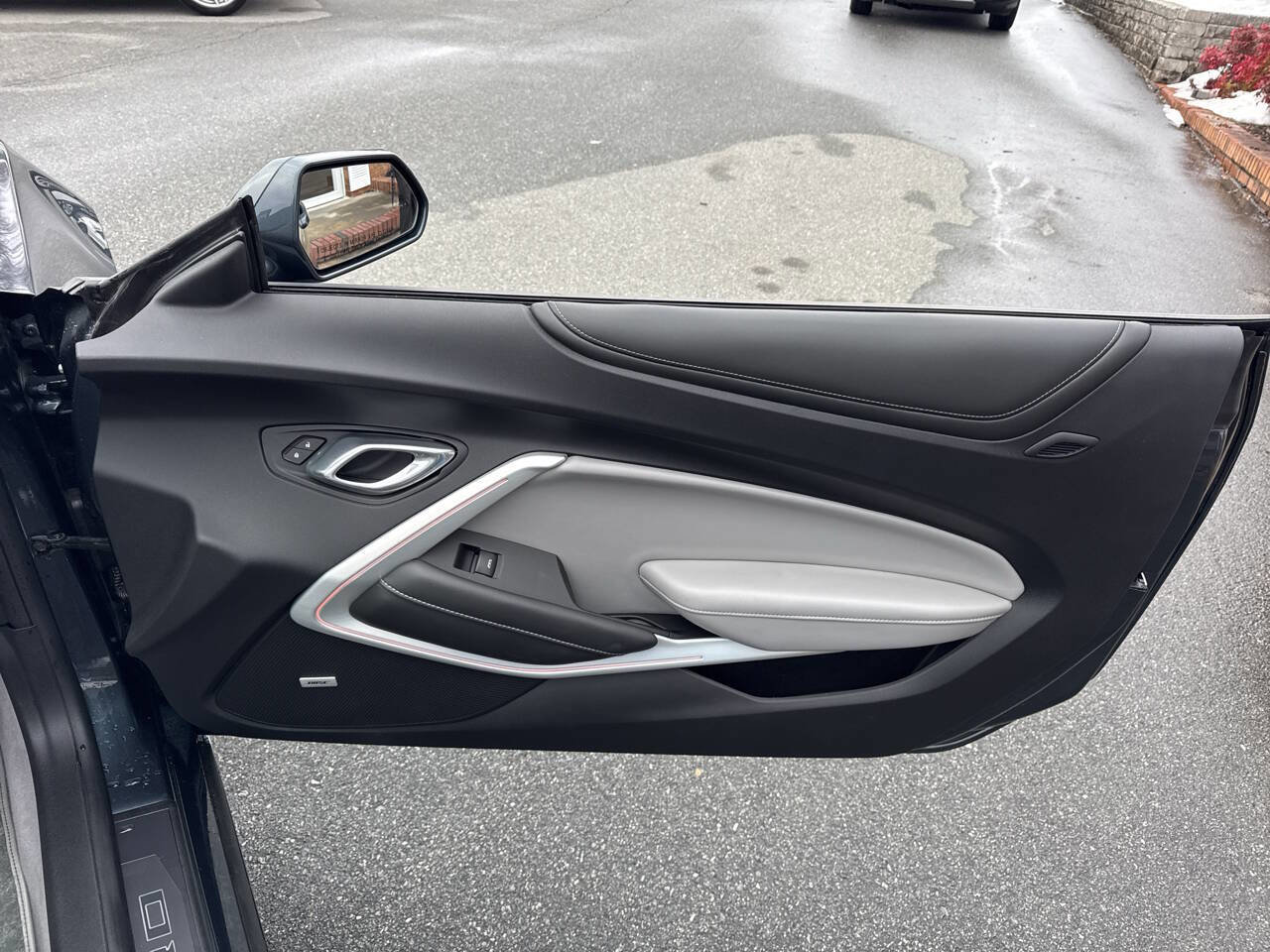 Used 2020 Chevrolet Camaro SS image 31