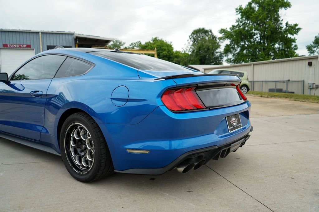 Used 2019 Ford Mustang GT Premium w/ Equipment Group 401A RWD image 20